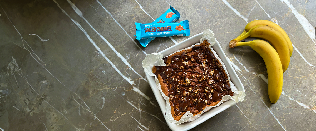 Banankake med luksustopping